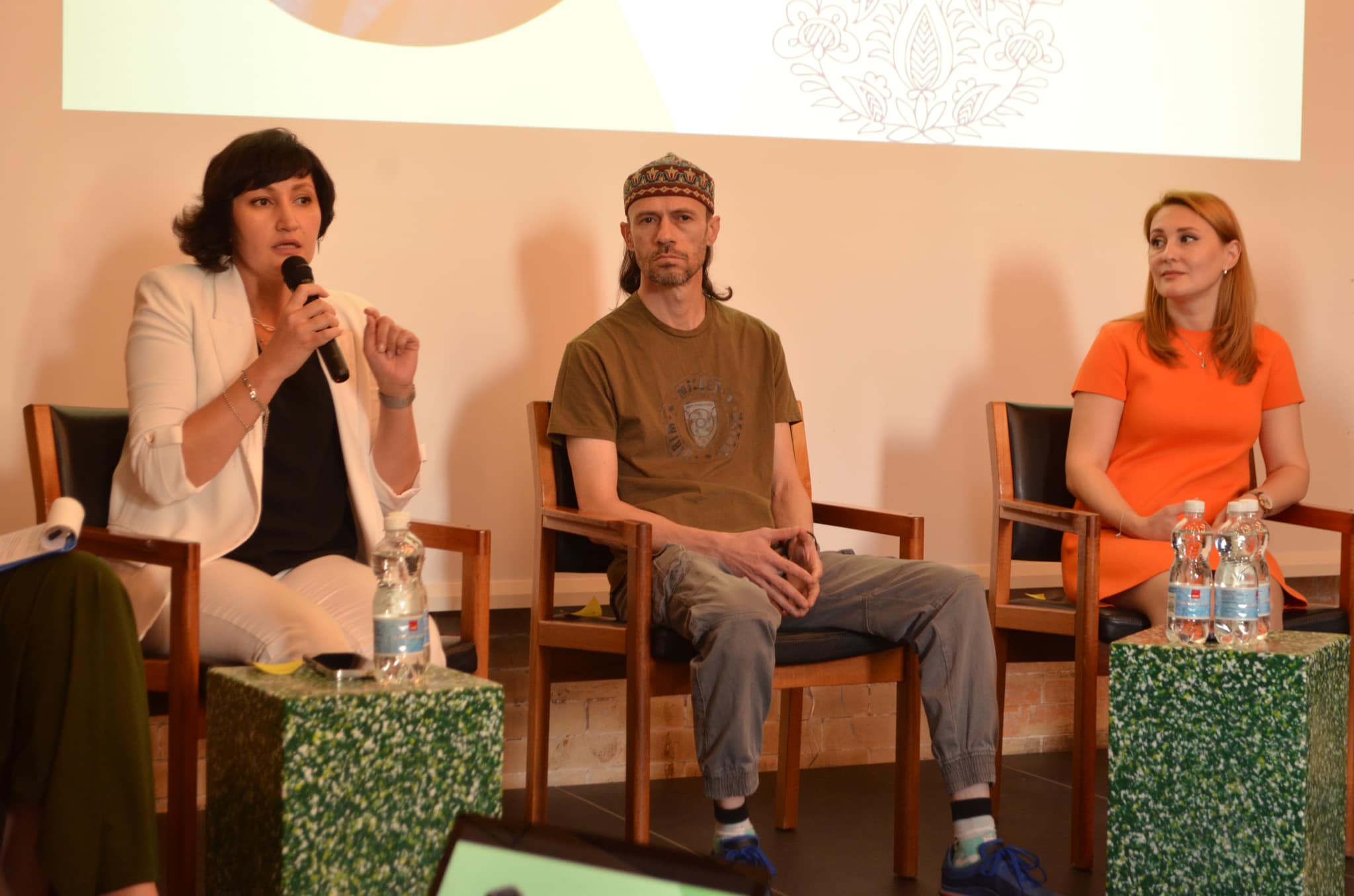 El Cheber: Opening Crimea Through Art and Memory